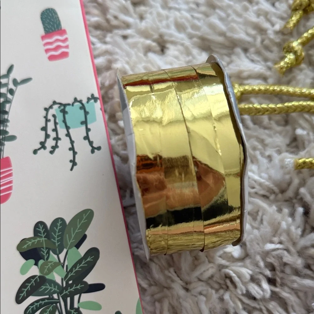 Gift Packaging Set - Everything in the pictures